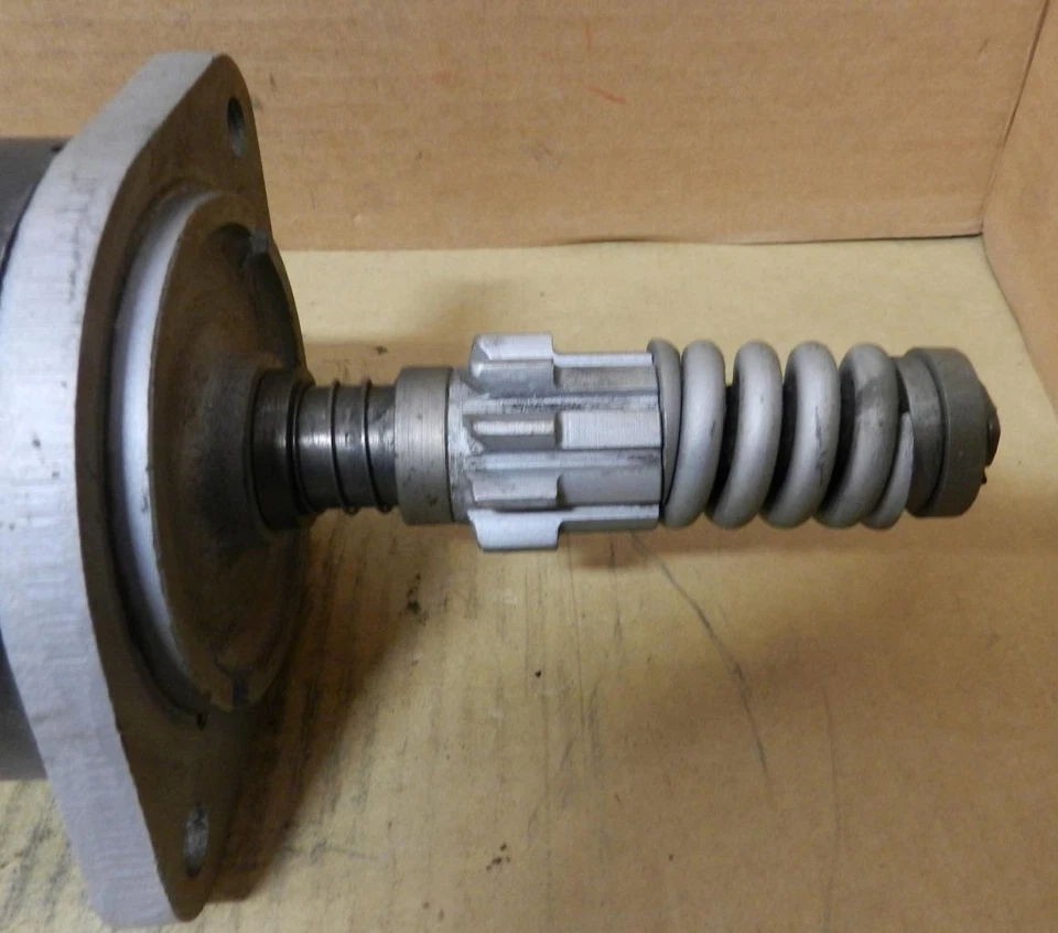 Triumph TR2 TR3 TR4 1956-67 2,0 L 2,1 L 4 cilindros reconstruido Lucas Starter 25550A M418G Foto 3 de 4