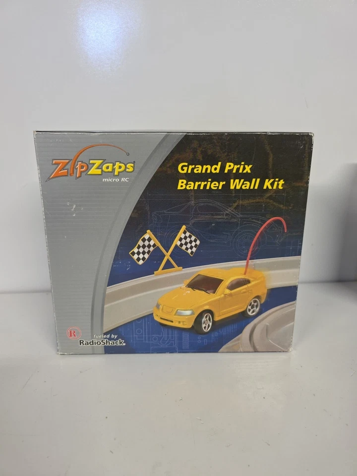 Zip Zaps Micro RC Lot - 2 Barrier Wall Kits, Rally Course, & Carrying Case - Image 2 of 4