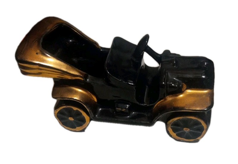 VINTAGE McCOY BLACK GLAZED - RARE  GOLD TRIM  CONVERTIBLE ROADSTER CAR PLANTER