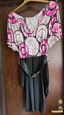 Beautiful summer /evening dress size 10/12 with ruffled sleaves and a belt  