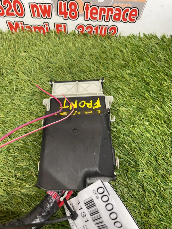 ✅ Caja de fusibles Buick Lacrosse 2016 cabina OEM Foto 2 de 4