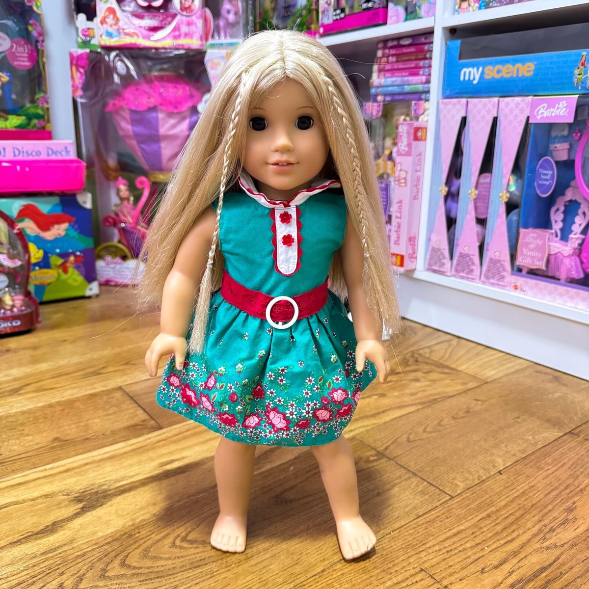 American Girl Doll - Julie Albright 18