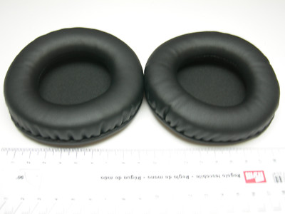 2 Ohrpolster passend an Medion Erazer Gaming Headset MD 86322, Corsair HS1