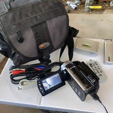 JVC Everio GZ-HD10U HD HDD Camcorder 10x W/ Extras Tested No Battery Lot B55