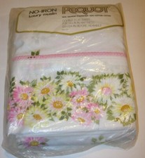Vintage FULL Sheet DOUBLE Flat Mod Pink Yellow WHITE PERCALE Pequot DAISY NEW