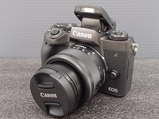 CANON EOS M5 Lens Kit Digital Camera