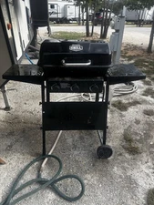 Expert 3 Burner 27000 BTU Gas Grill - Black (XG10-101-002-02)