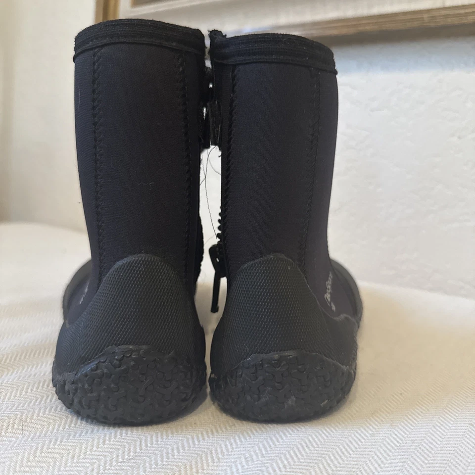 Botas de buceo Neosport 7 mm talla 9 traje de neopreno botines nuevos sin etiquetas zapatos de buceo  Foto 2 de 4