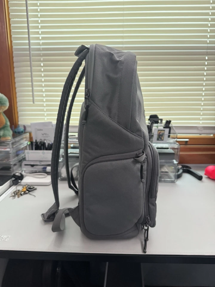 Mochila para câmera Brevite the Jumper 21L (grande) - Imagem 2 de 4