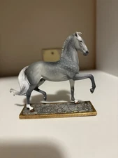 Custom Resin LSQ Breyer  1:18 scale model horse