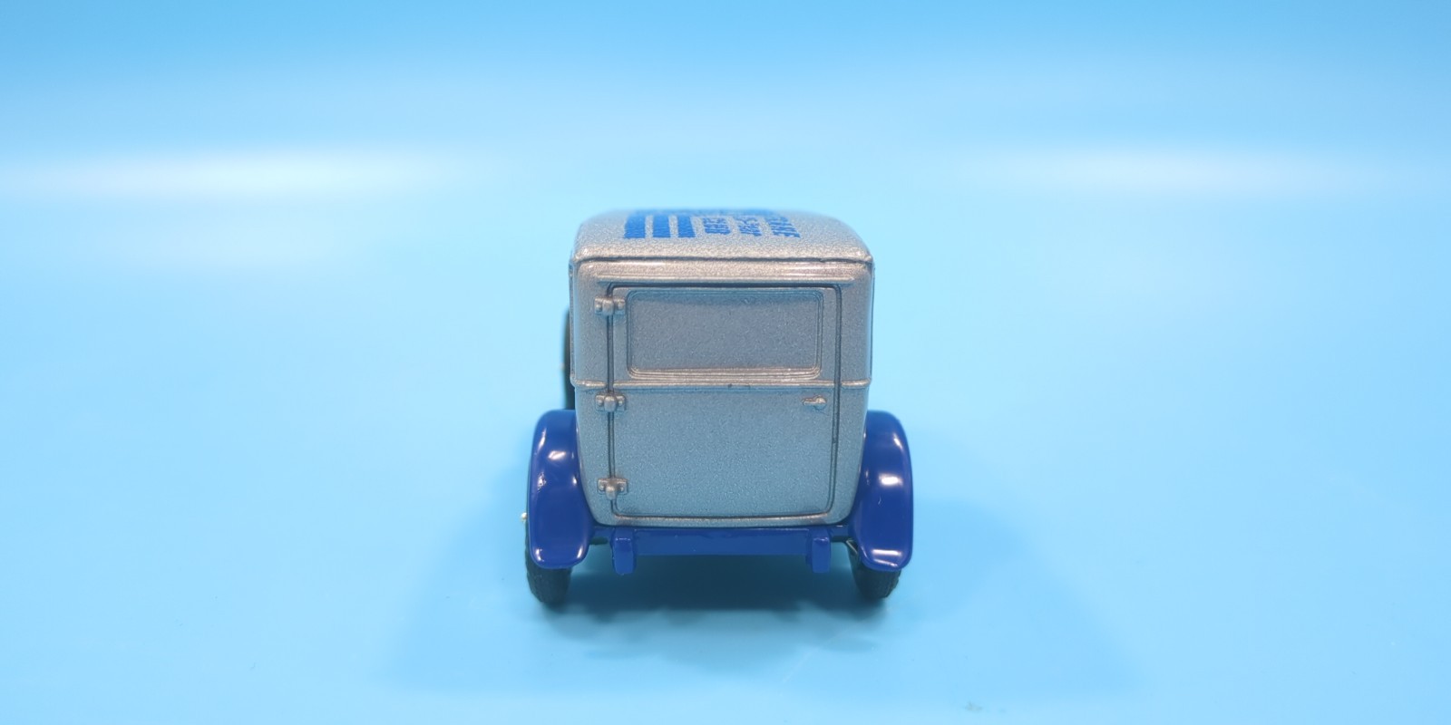 Ertl Trane Concealed Heat Diecast Truck 1930 Chevy Panel Van 1:43 Boxed thumbnail 5