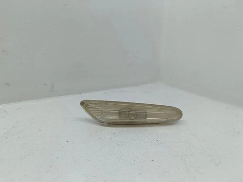 BMW 1 E81 Kotflügelblinker vorne links 6932998 2.00 Diesel 2008 31899580