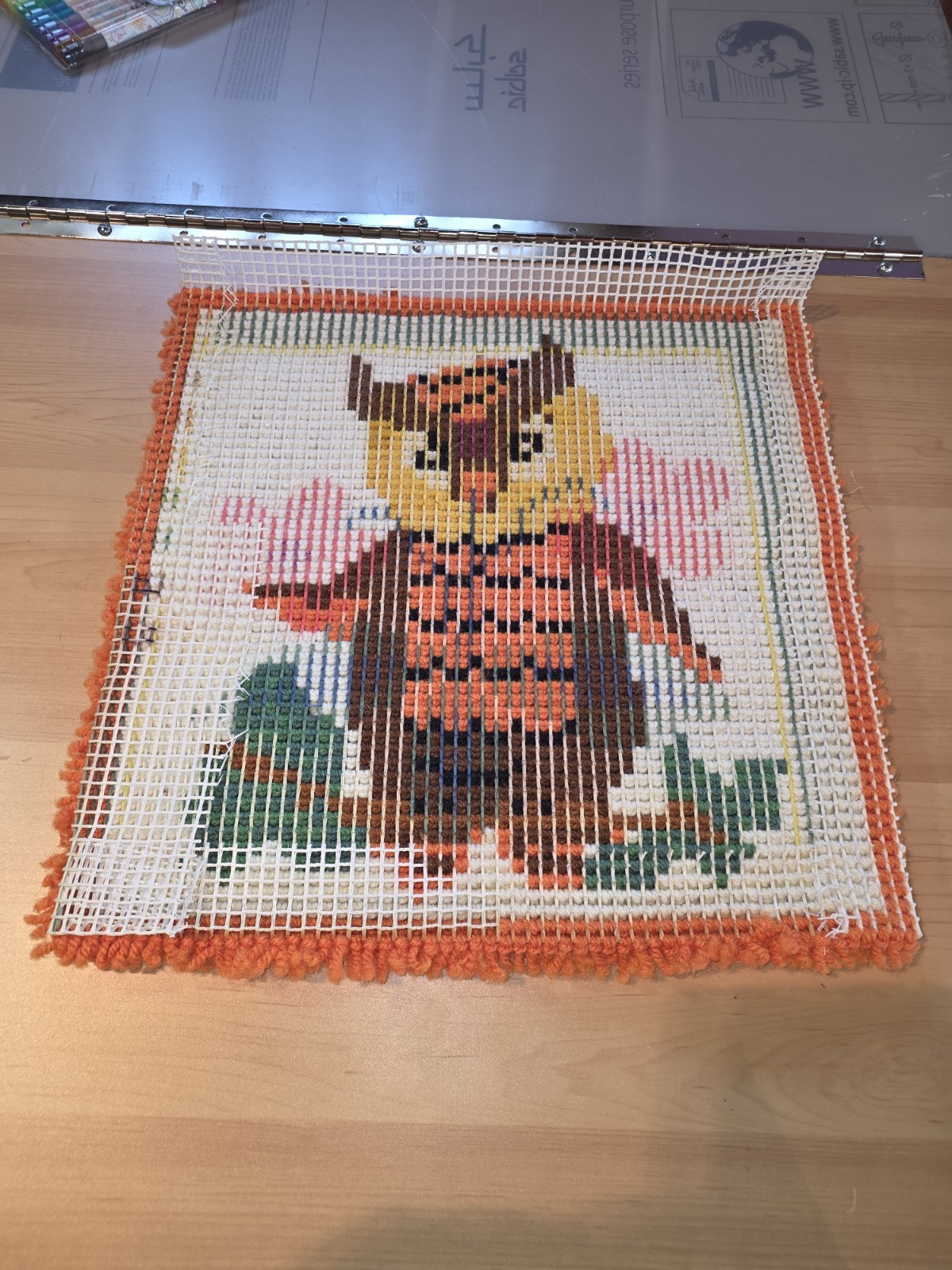 Vtg MCM Owl Latch Hook Rug COMPLETED