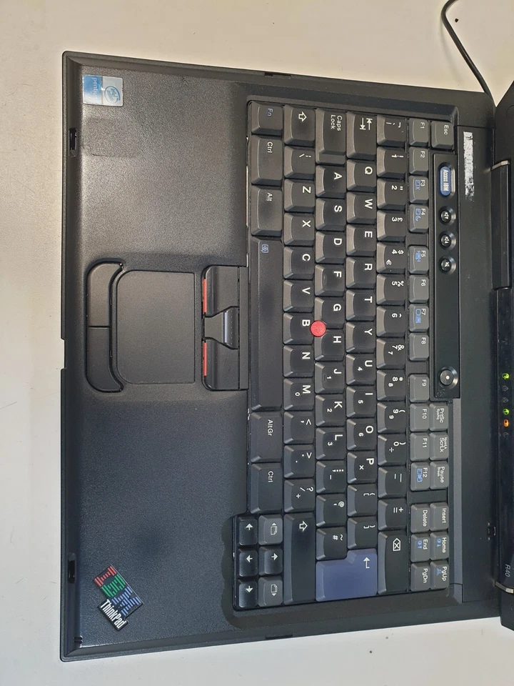 IBM Thinkpad R40 Laptop 768MB RAM 120GB HDD 14" Pentium M - Image 2 of 4
