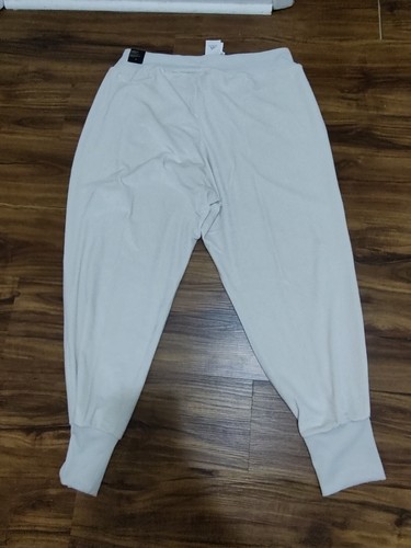 adidas Women's Holidayz Cozy Velour Joggers Plus Size 2X Cream - Picture 4 of 4