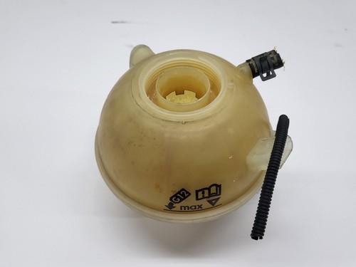 VW Golf 4 - Ausgleichsbehälter Kühlwasserbehälter 1J0121403A (69)