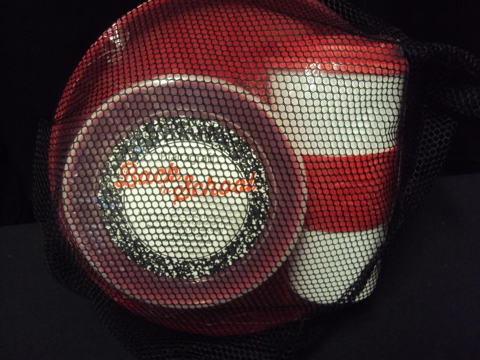 Travel Set Red Back to School 8 pieces in a Mesh Tote Bag - Image 3 of 4