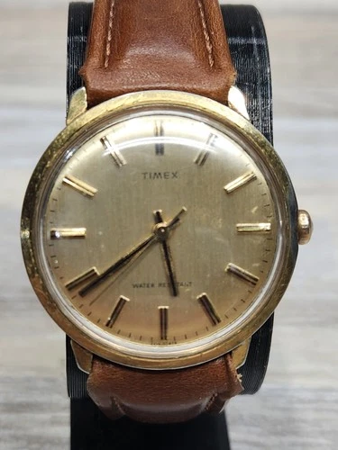 Vintage Timex Mechanical Wind Up Watch Runs 1978 Gold Tone, Working