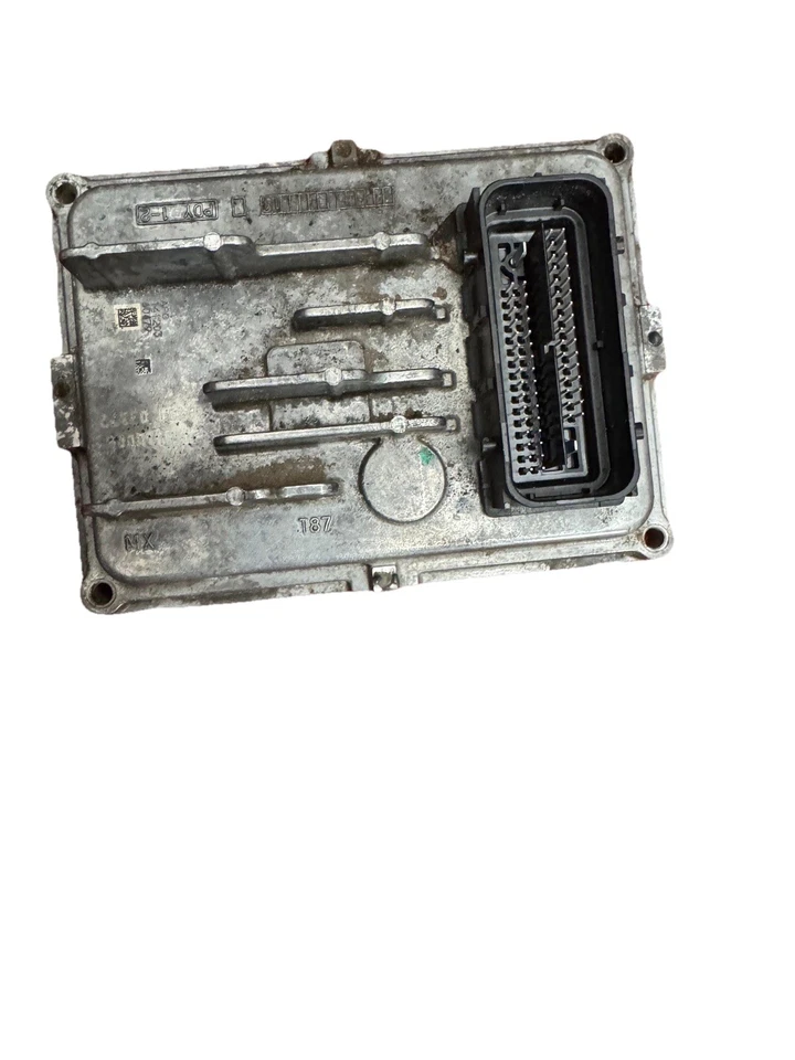 MÓDULO DE CONTROL DE TRANSMISIÓN CADILLAC CT6 AWD TCM & BRACKET OEM 2017 - 2018🚗 Foto 2 de 3