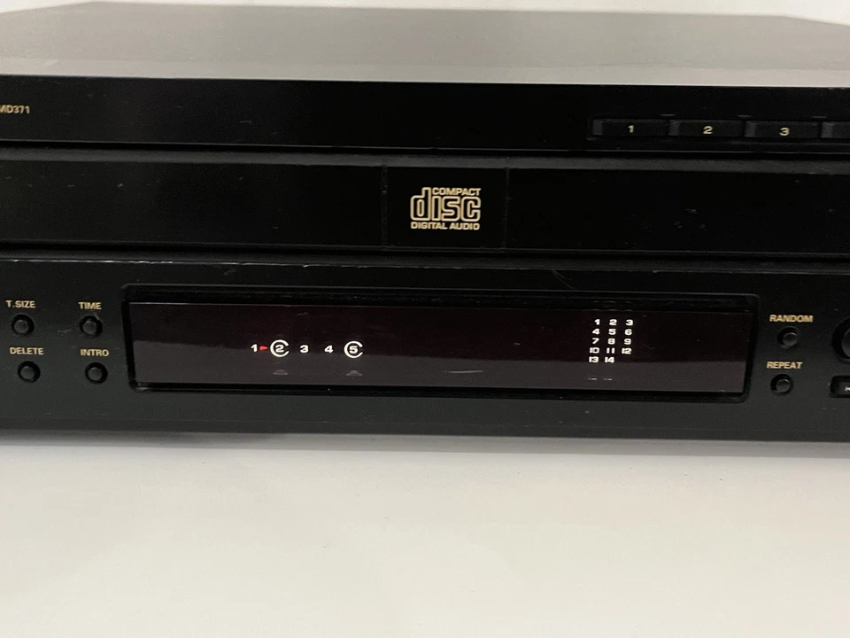 Marantz PMD371 Professional Audio 5 DISC Changer For Parts -Powers On/Won’t Play - Image 3 of 4