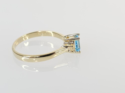 Synthetic Blue Topaz Lady's Stone & Diamond Ring 2 Diamonds .08 Cara (AM1084256) - Picture 5 of 7