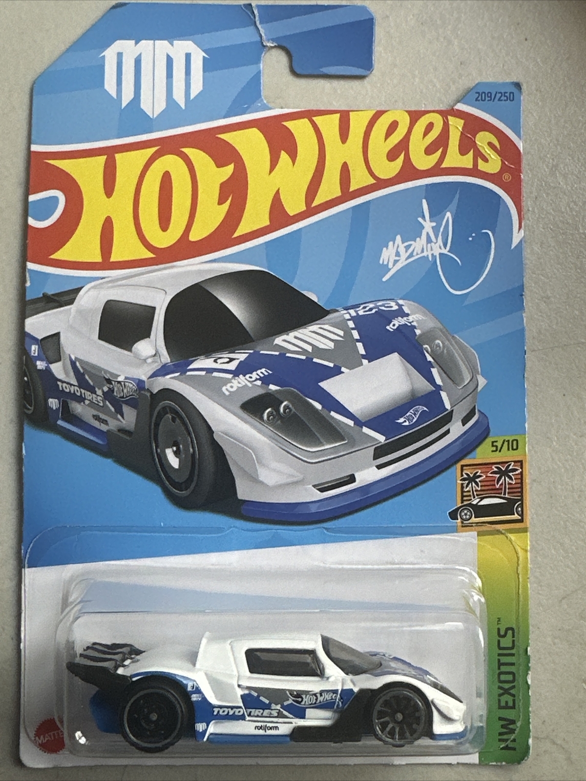 DEFECT Hot Wheels 1/1 - 2023 HW Exotics Mad Mike Drift Attack 209/250 (BBHKG58)
