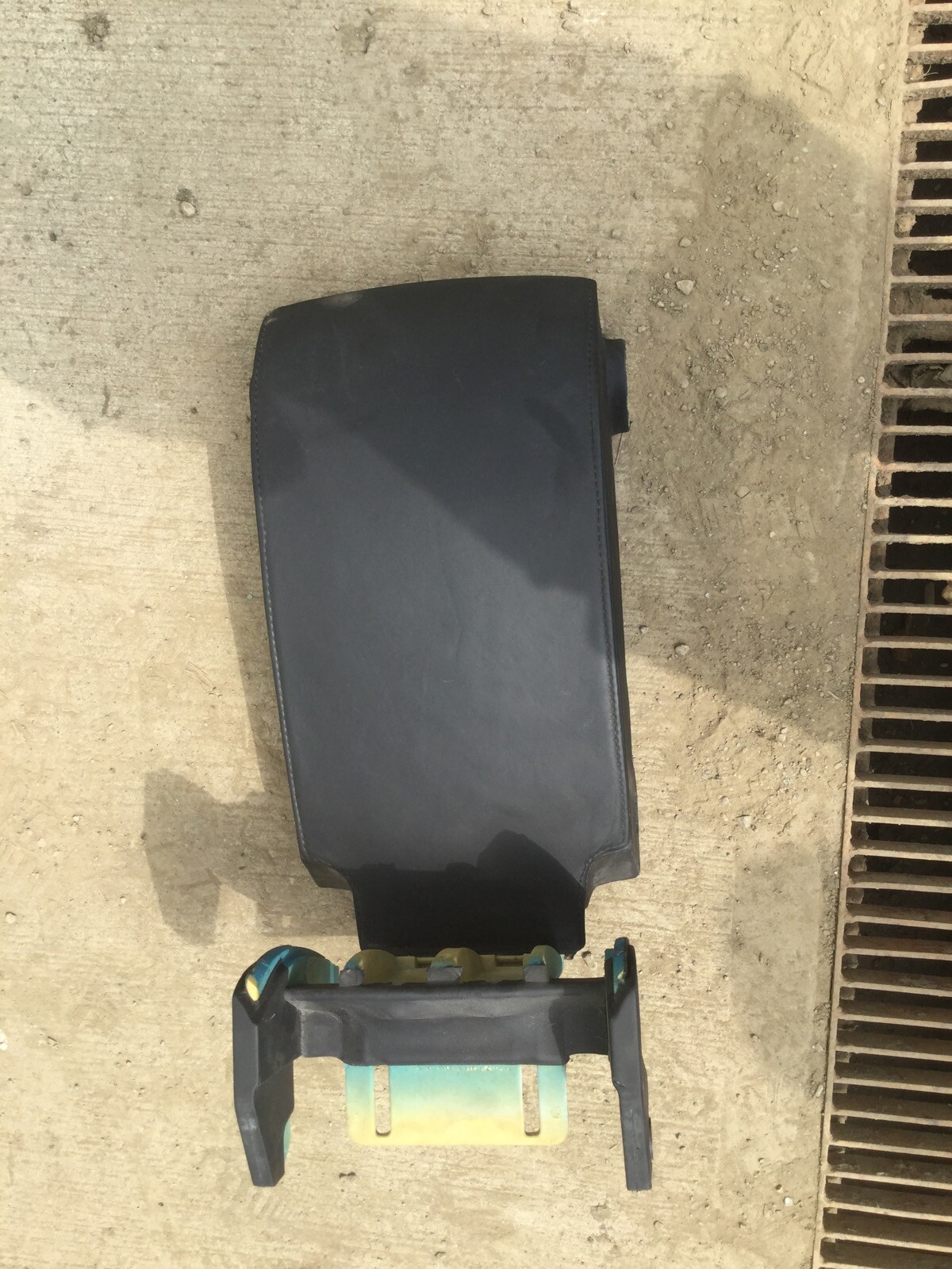 06 07 08 09 10 11 Bentley Continental GT Rear Armrest Console 