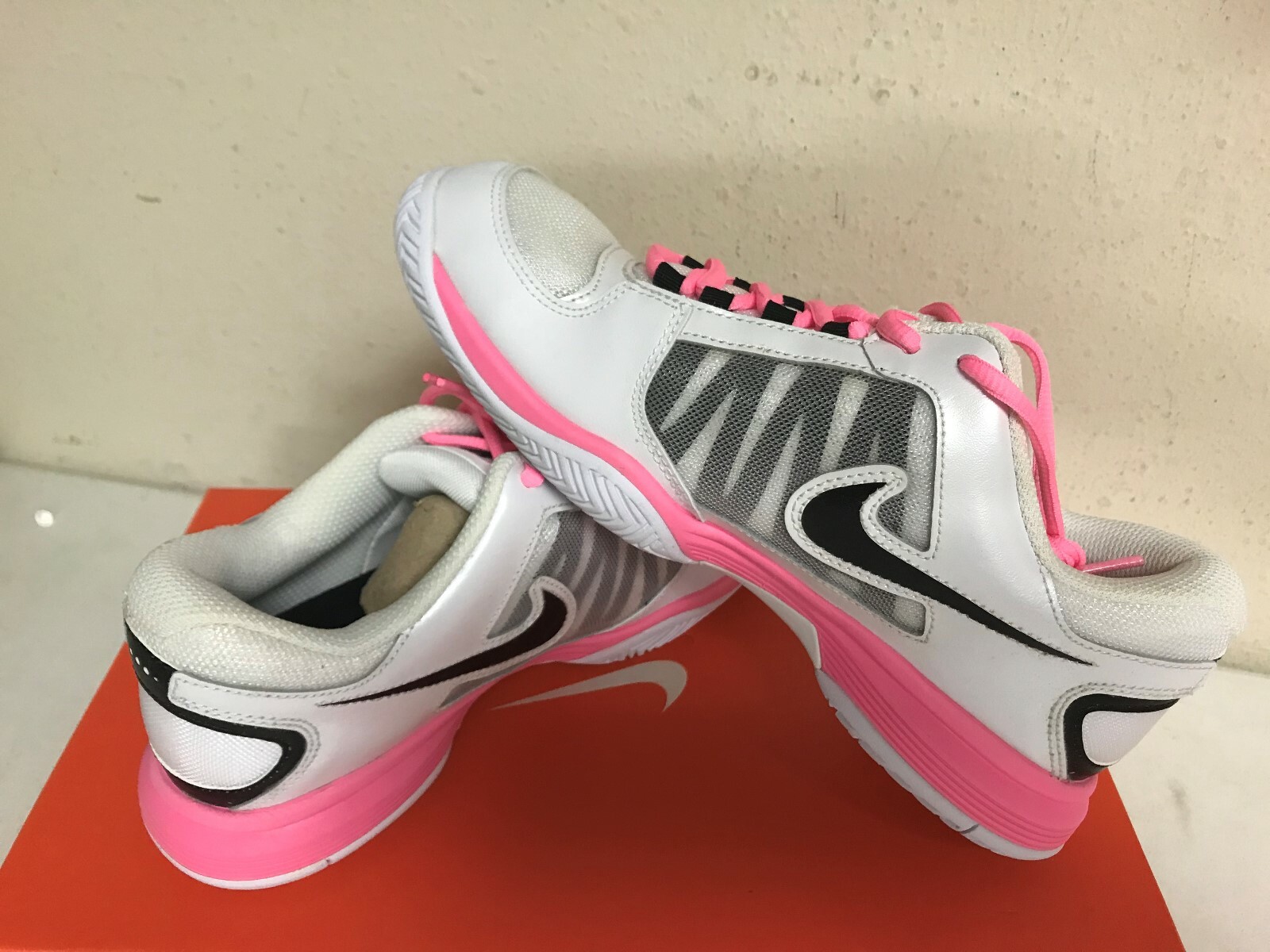 Купить Nike Women's Zoom Courtlite 3 Tennis Shoe Style на Аукцион из  Америки с доставкой в Россию, Украину, Казахстан