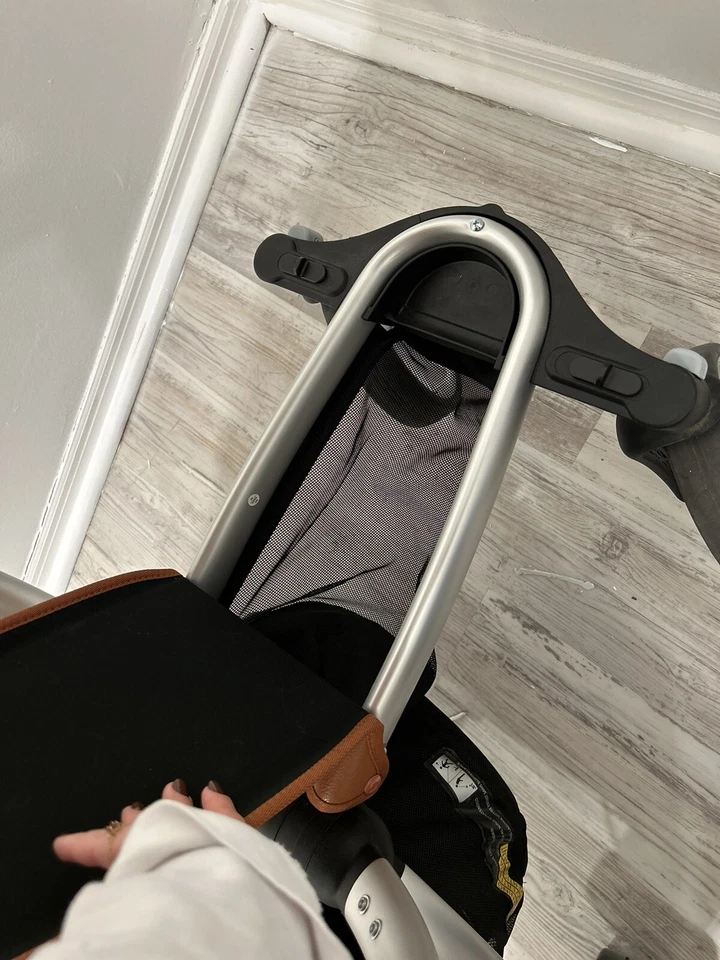 Коляска Mima Xari цвет Camel - Изображение 4 из 4