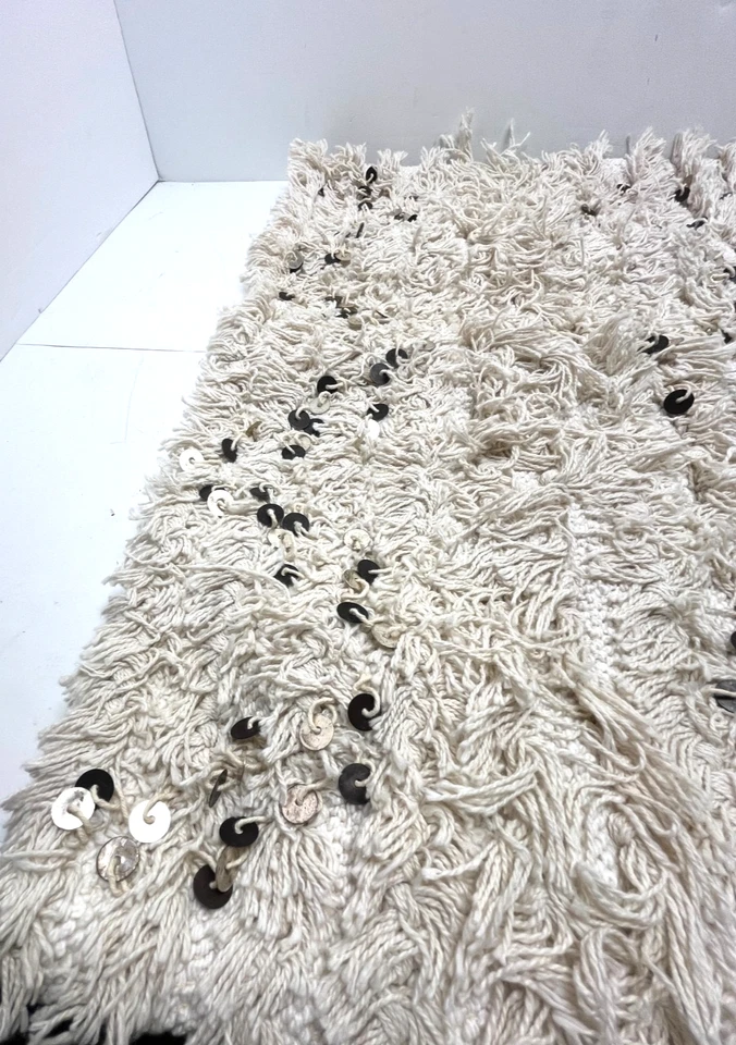 Pottery Barn Moroccan Wedding Blanket Hand Woven Pillow Cover 24x24 shag - Image 3 of 4