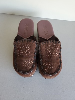 Vintage MUDD Slip-on Clogs Size 6 Wood Leather Cloth Stitch  display picture 1