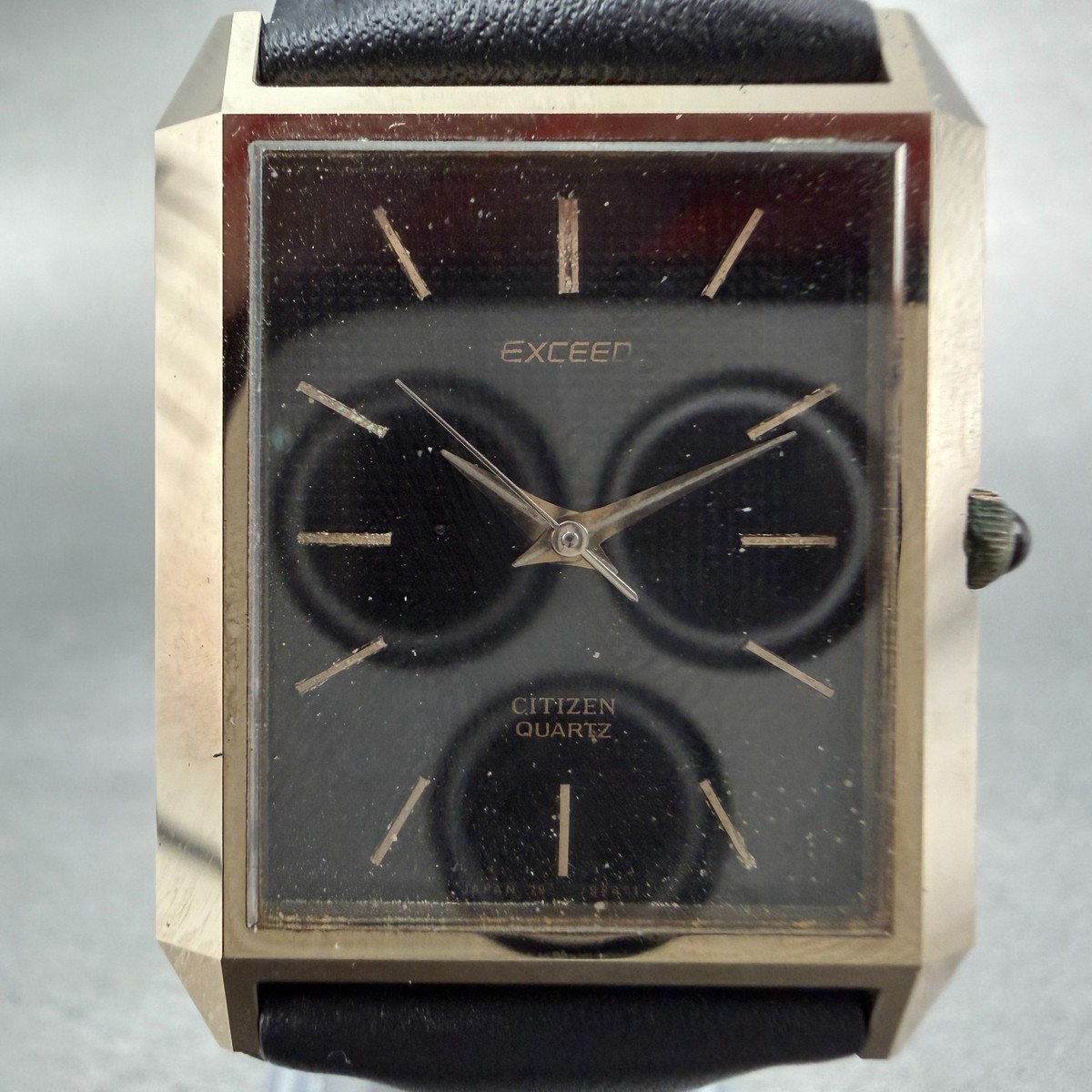 Citizen exceed アナログ時計 ブラック チタン Citizen Exceed Tank Watch Men 27mm Black Dial Silver Tone 4-797230