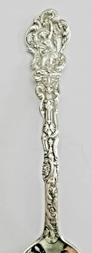 Antique GORHAM Sterling Versailles Dessert/Oval Soup Spoon-No Mono-7 1/8"- 49 gr