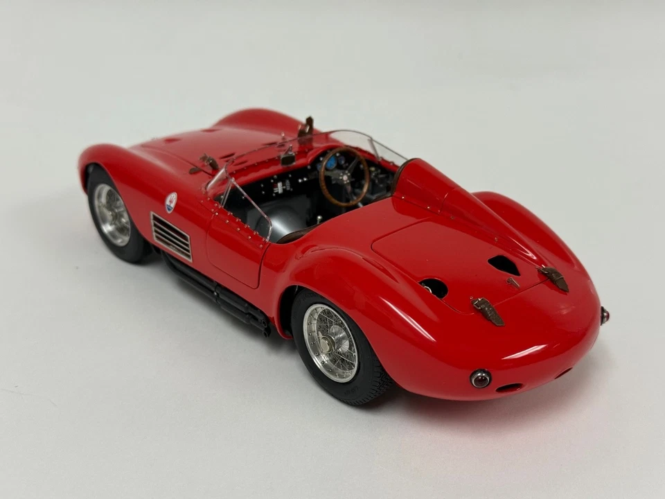 1/18 CMC Maserati 300 S from 1956 in Red Rennsportwagen   M-105  ABG038 - Image 2 of 4