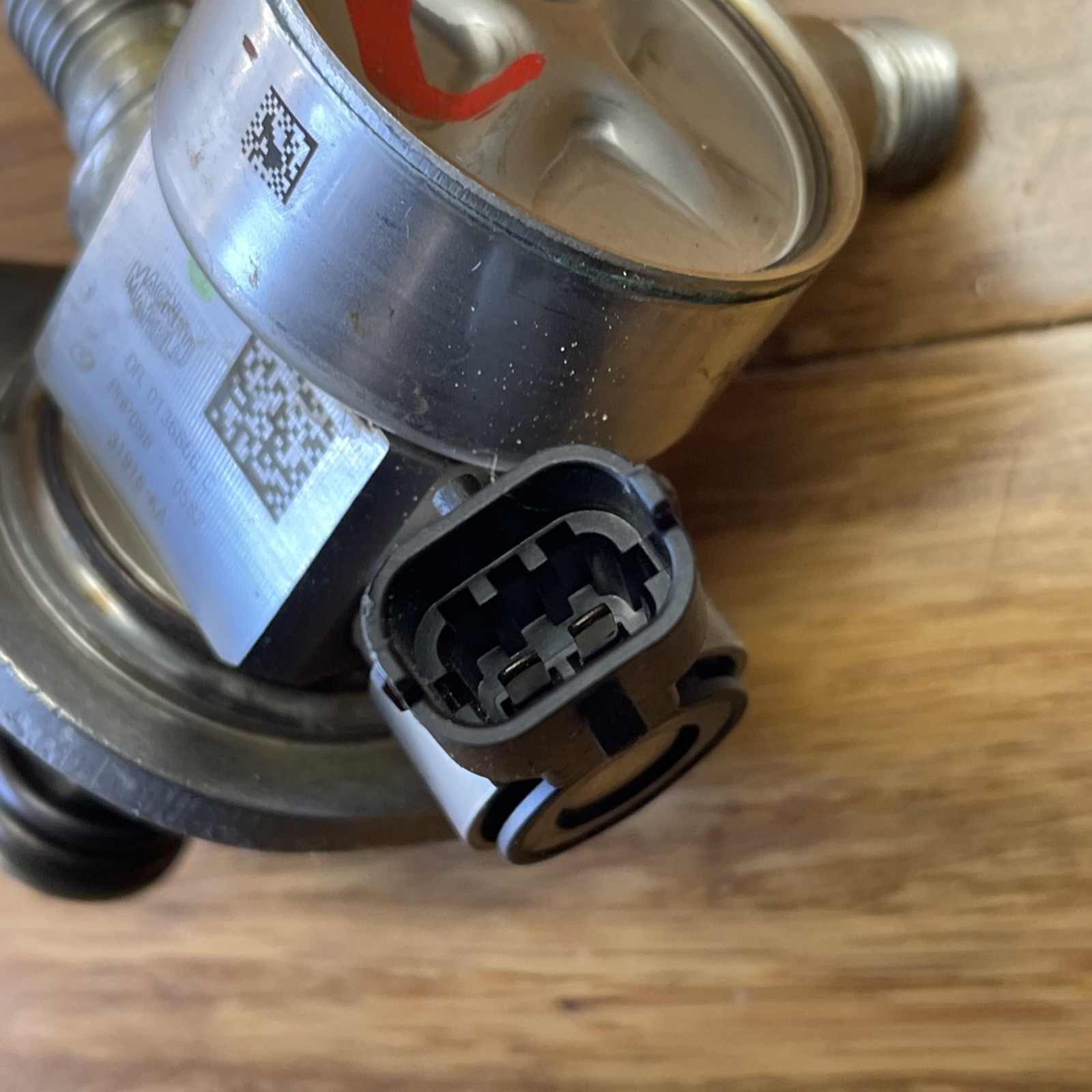 2018-2024 Ferrari Portofino F164 High Pressure Fuel Pump 10K Miles 330624 OEM