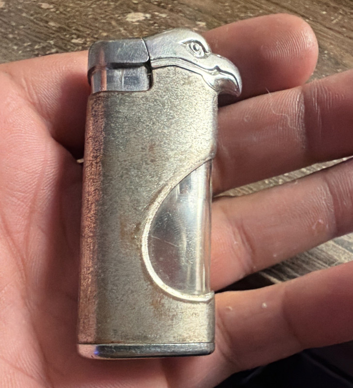 Silver Tone Eagle Head Metal Butane Refillable Lighter - Eagle Head Design
