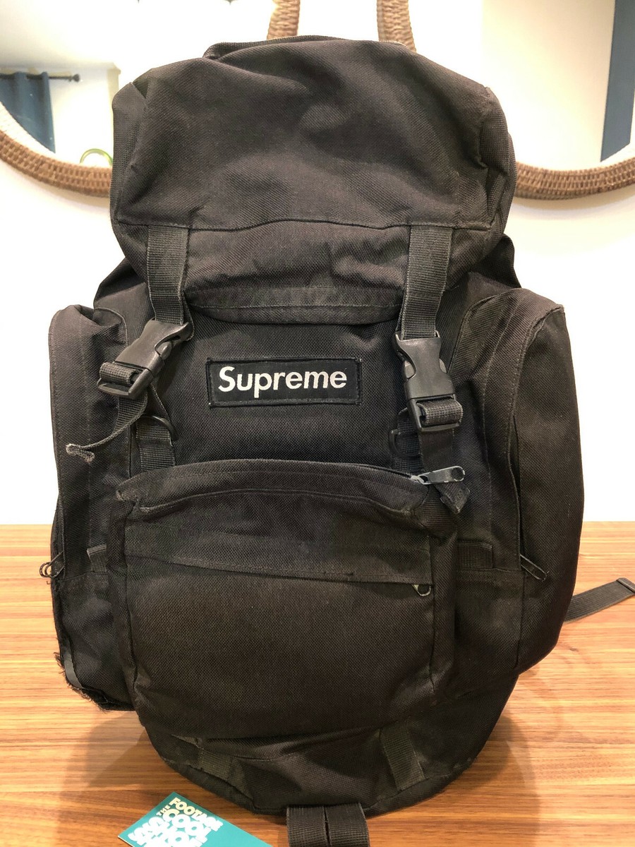 VINTAGE EARLY 2000s SUPREME BOX LOGO CANVAS BACKPACK BLACK VINTAGE EARLY 2000s SUPREME BOX LOGO CANVAS BACKPACK BLACK