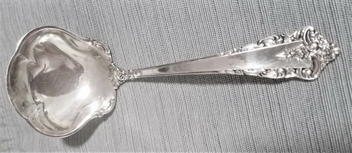 Rondelay by Lunt Sterling Silver 5 1/2" Cream or Sauce Ladle No Monogram 1963-97