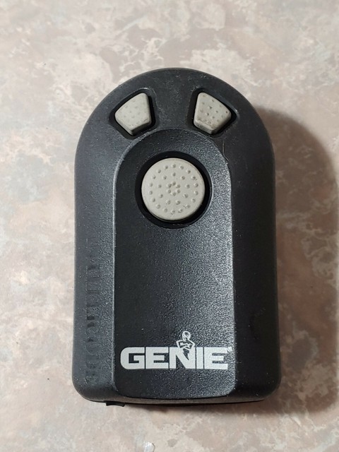 Genie Intellicode ACSCTG Type 3 Garage Door Opener 3-Button Remote ... - S L640