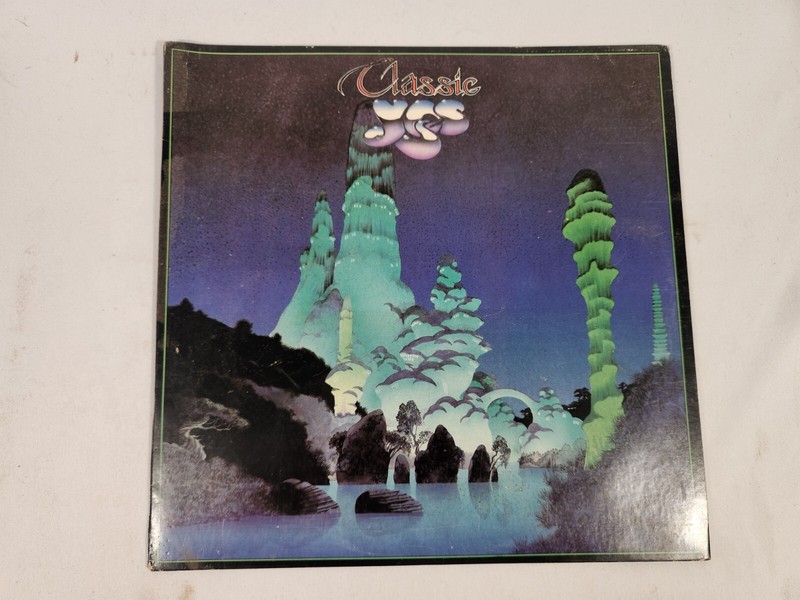 Yes: Classic LP Vinyl w/45 single Atlantic Records SD 19320 1981 VG