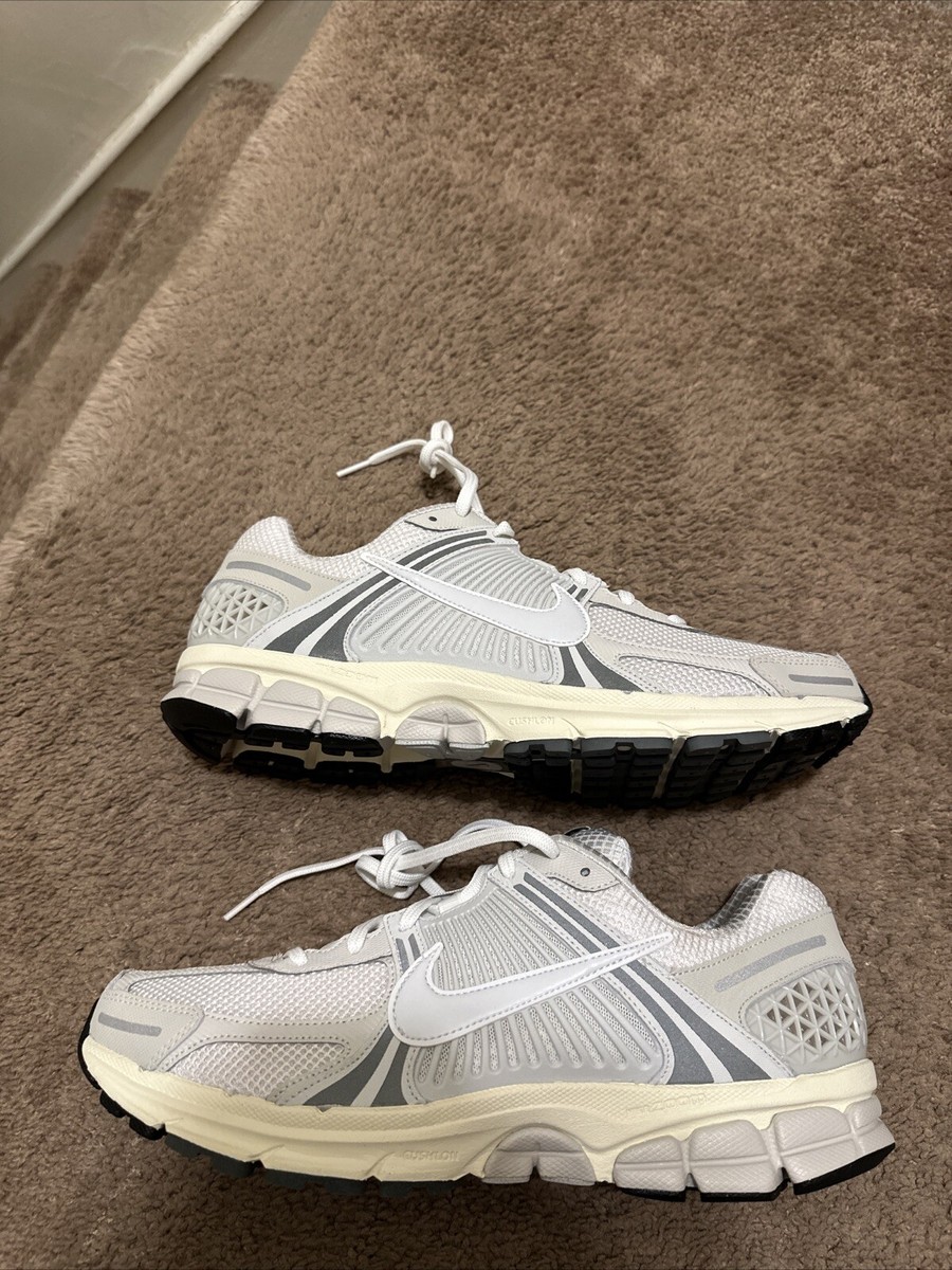★関税込★NIKE★NIKE ZOOM VOMERO 5  TINT(W)★22-30cm★ $_57.PNG?set_id=880000500F