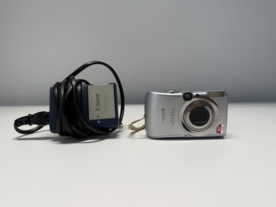Canon IXUS 970 IS Digitalkamera silber 10 MP 5x optischer Zoom Bildstabilisator