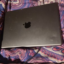 Ipad 7th Generation 2019 For Sell Parts Only Can't Get It To Charge