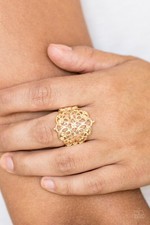 Paparazzi Victorian Valor Black Ring Stretch ...
