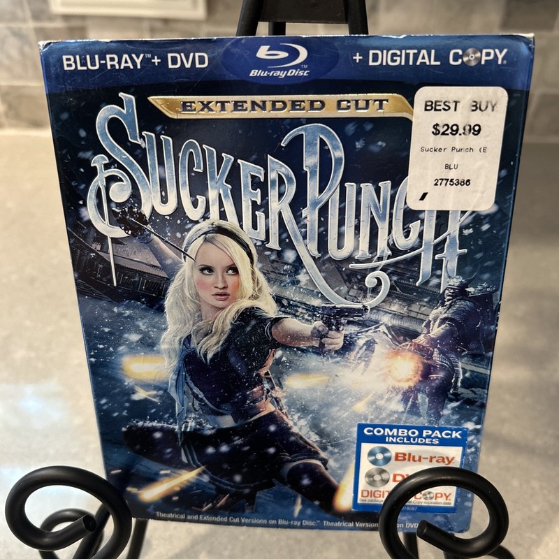 Sucker Punch (Blu-ray Disc, 2011, 2-Disc Set, Extended Cut)