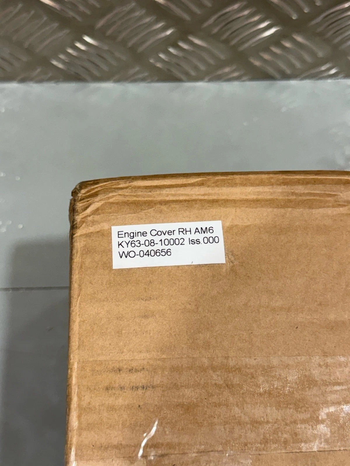 Aston Martin Vantage Engine Cover RH AM6 2019-2021 KY63-08-10002 - New Genuine 9