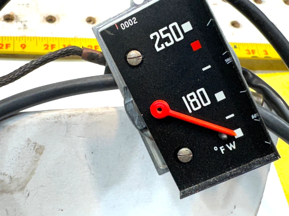 OEM Mercedes VDO 59-68 W110, W112, W111 sedanes 4D SOLO FUNCIONA temperatura calibre 1 Foto 3 de 4