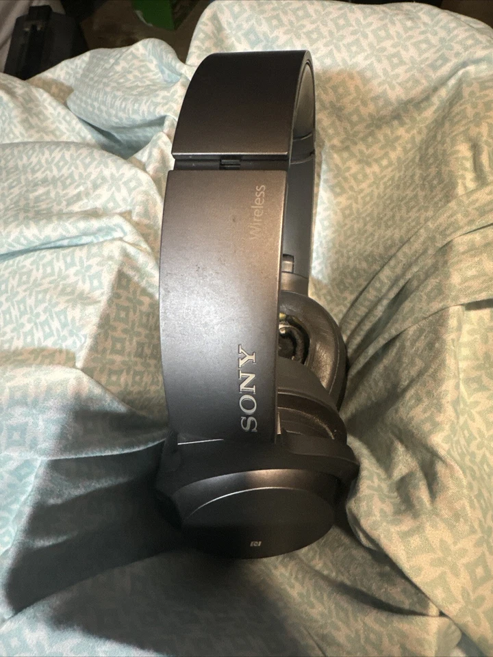 Auriculares inalámbricos Sony WH-H900N On Ear con cancelación de ruido - Buen estado. Foto 3 de 4