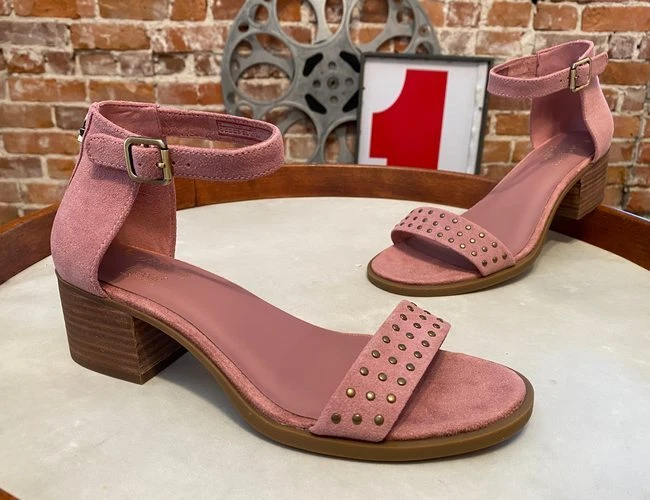 Sandali Bellen Koolaburra by Ugg rosa cenere borchie pelle cinturino alla caviglia 7 nuovi