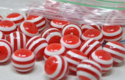 20mm (about 3/4'') Red White Stripe Round Bubblegum Chunky Beads Jewelry 34 Pcs